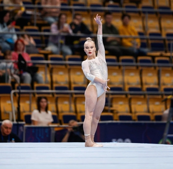 angelina melnikova